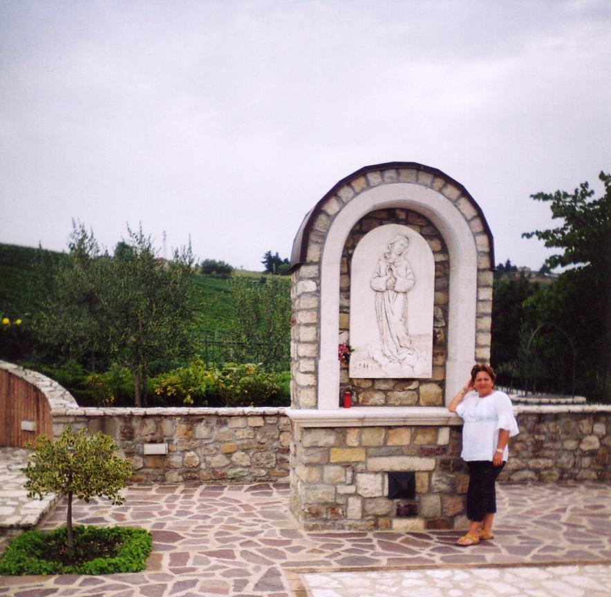 NeelTeresa Manganiello